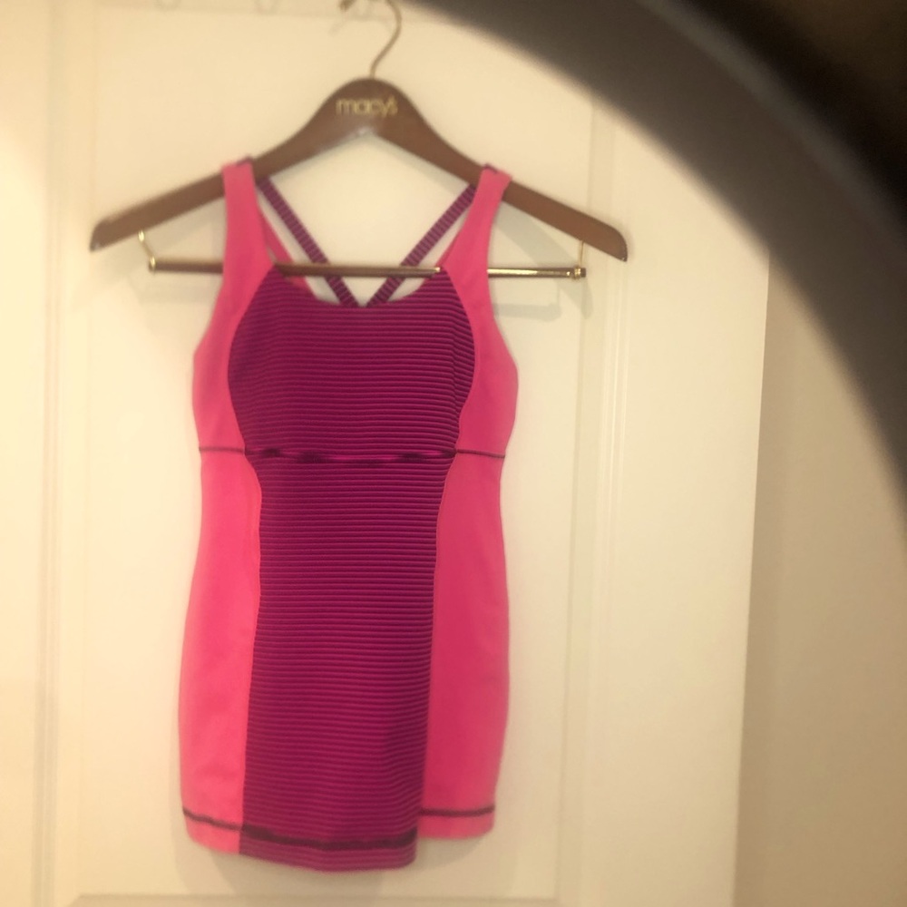 Lululemon Scoop Neck Tank - Hyper Stripe |Size Medium